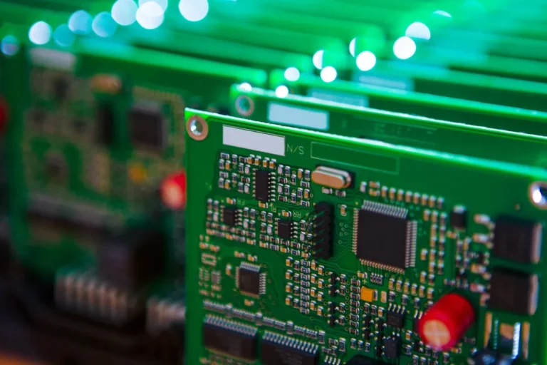 Overcoming Challenges in High-Frequency PCB Manufacturing